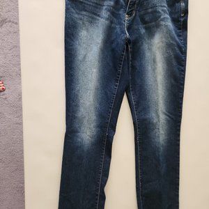 Levi Jeans (Gold) Totally Shaping Slim Straight Size 18L